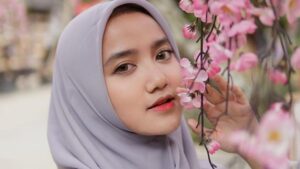 Pesona Wirda Mansur