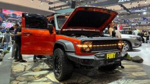GWM Tank 300 Pabrikan Tiongkok