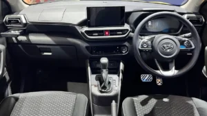 Interior Daihatsu Rocky Crossfield