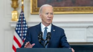 Joe Biden Resmi Mundur